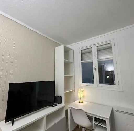 Parisian Stay In A Cosy Flat - Republique